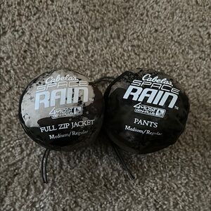 Cabela's Space Rain Jacket and Pants Set